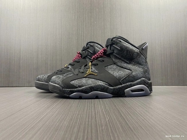 (W) DB9818-001 Triple 6 Black Jordan Retro SD 0730
